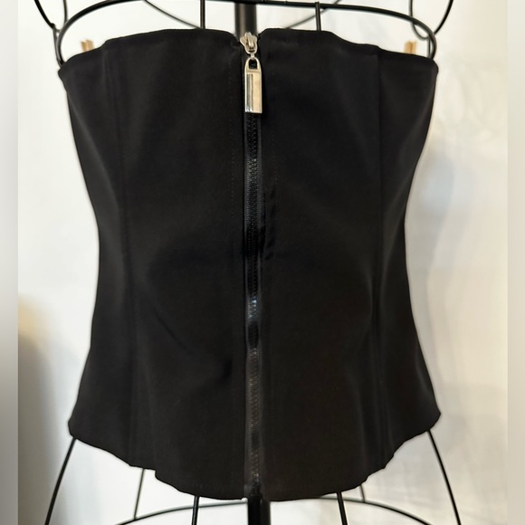 Black corset size medium - Picture 3 of 4